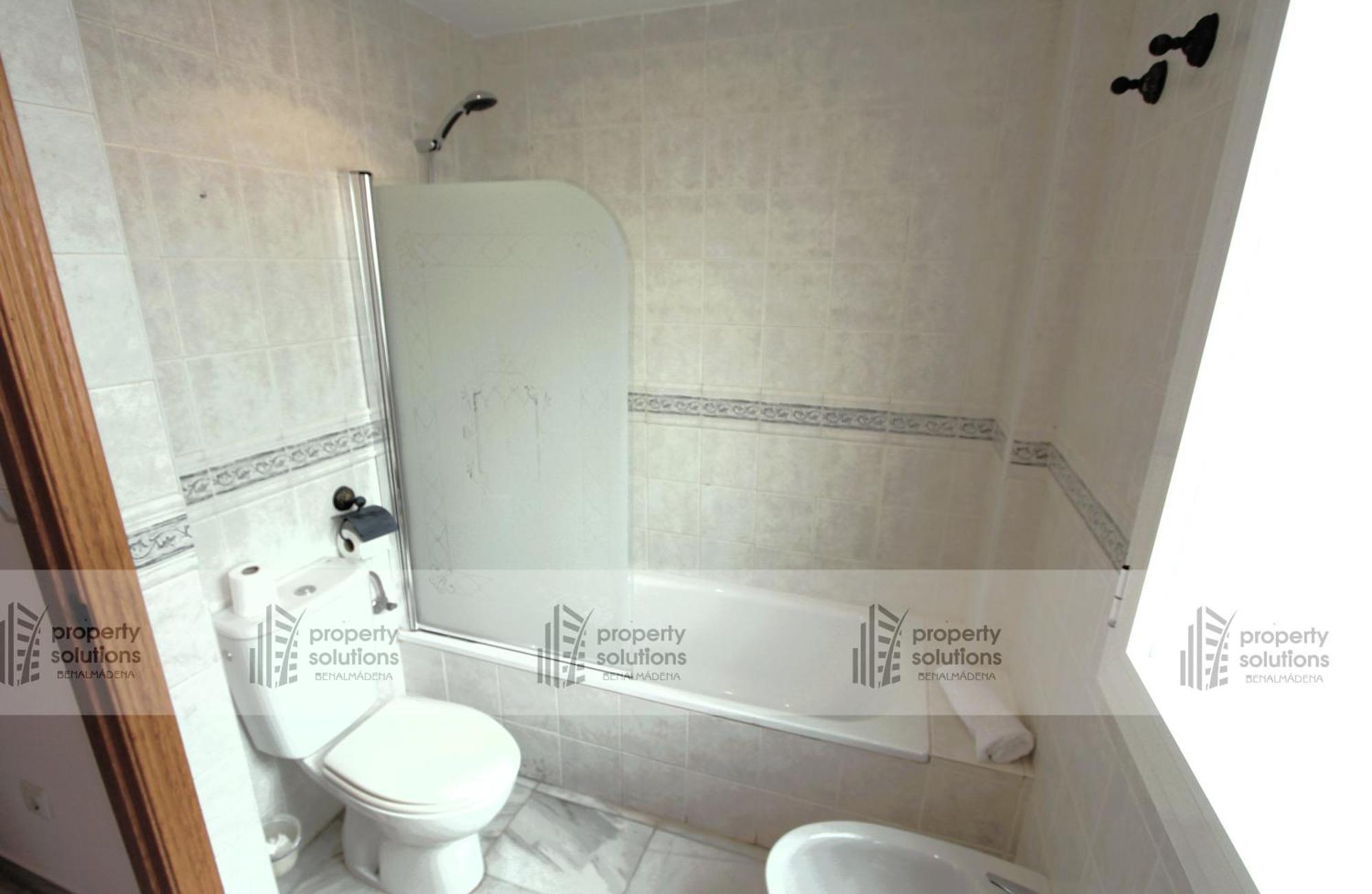 Lomas De Mena, 21 - Atico Con Vistas Al Mar - Piscina Y Barbacoa - Parking Gratis - Excelente Conexion Wifi Daire Benalmádena Dış mekan fotoğraf